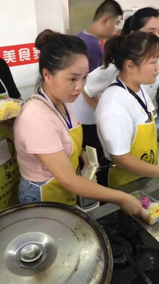 果蔬涼皮 夏日必備小食品哦